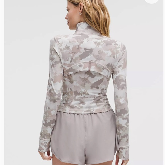 Lululemon NWT Define Cropped Jacket Nulu 6 Thawed Camo Warm Ash Grey Multi - Picture 8 of 14